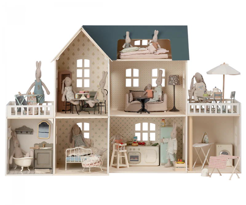 Dollhouse Bonus Room