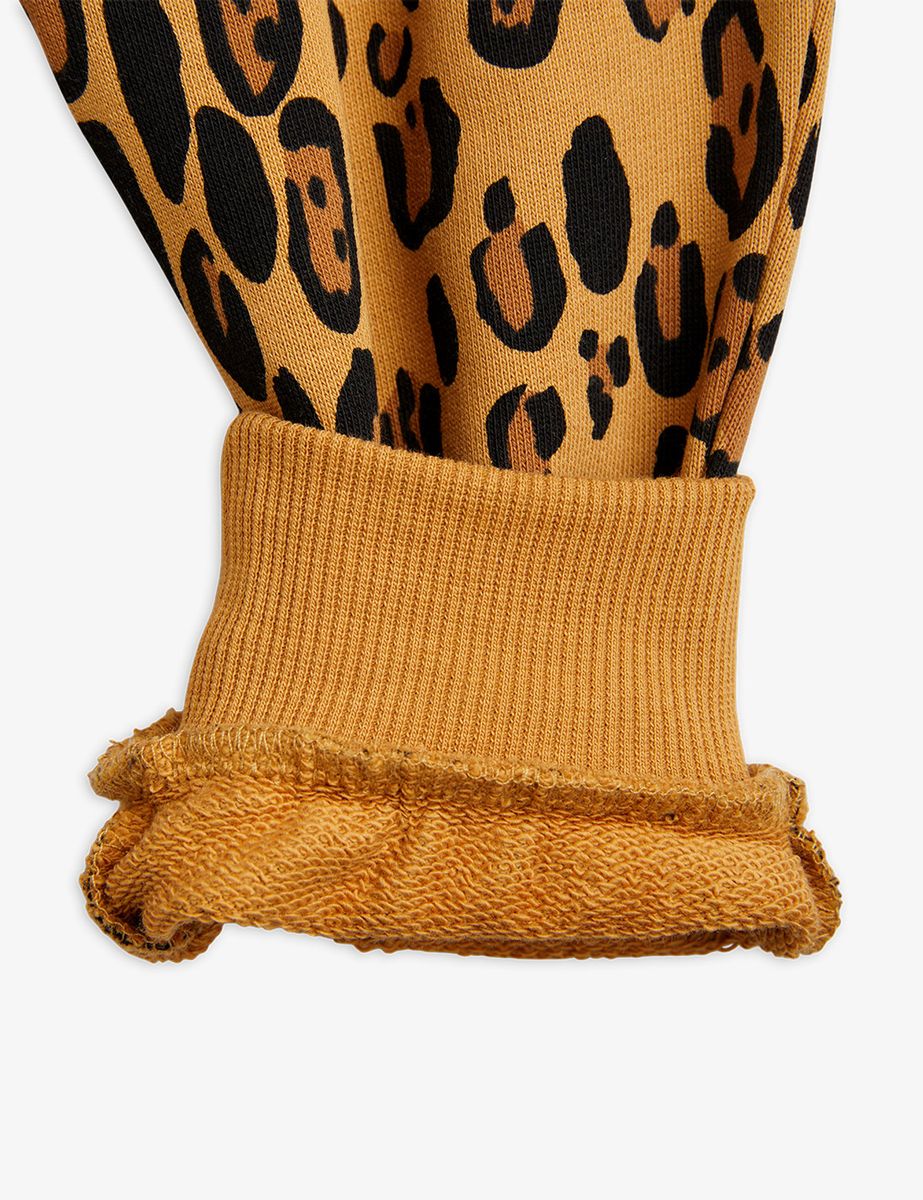 Basic Leopard Sweatpants - Beige