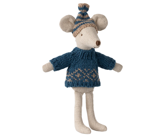 Knitted Sweater and Hat, Dad Mouse