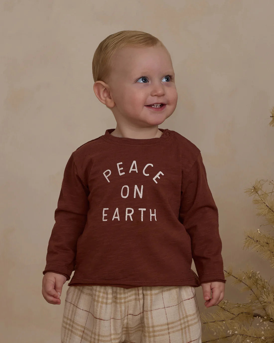 Raw Edge Long Sleeve Tee || Peace on Earth